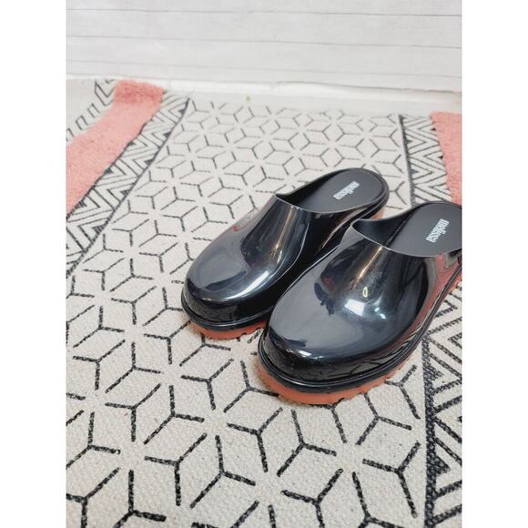 MELISSA SMART CLOG IN BLACK, SZ 6 - Picture 6 of 13